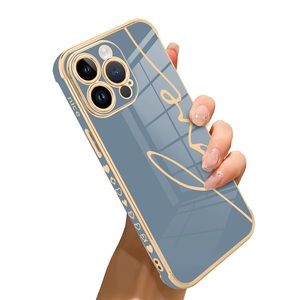 Love iPhone 11 case🩵